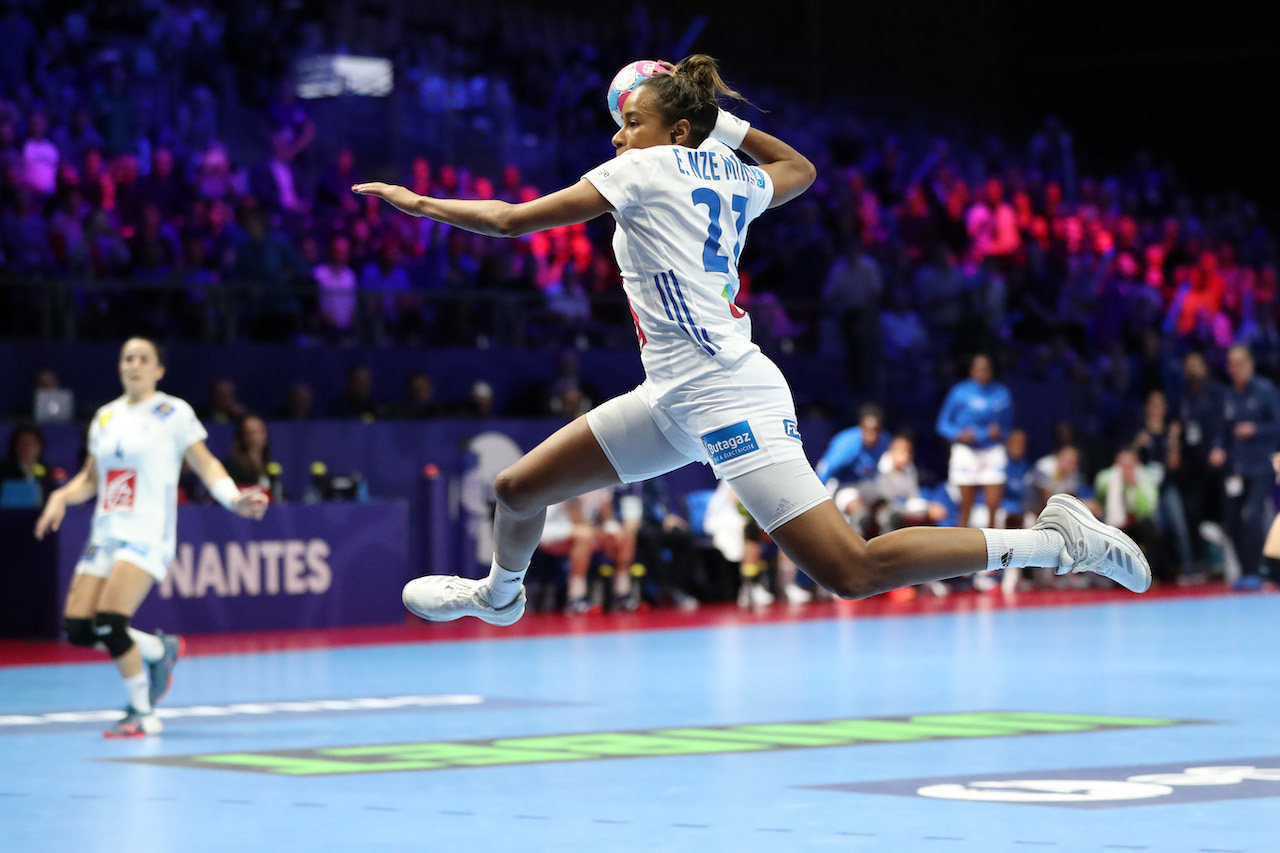 Edf F Ehf Euro Les Bleues Qualifi Es Pour Les Demi Finales