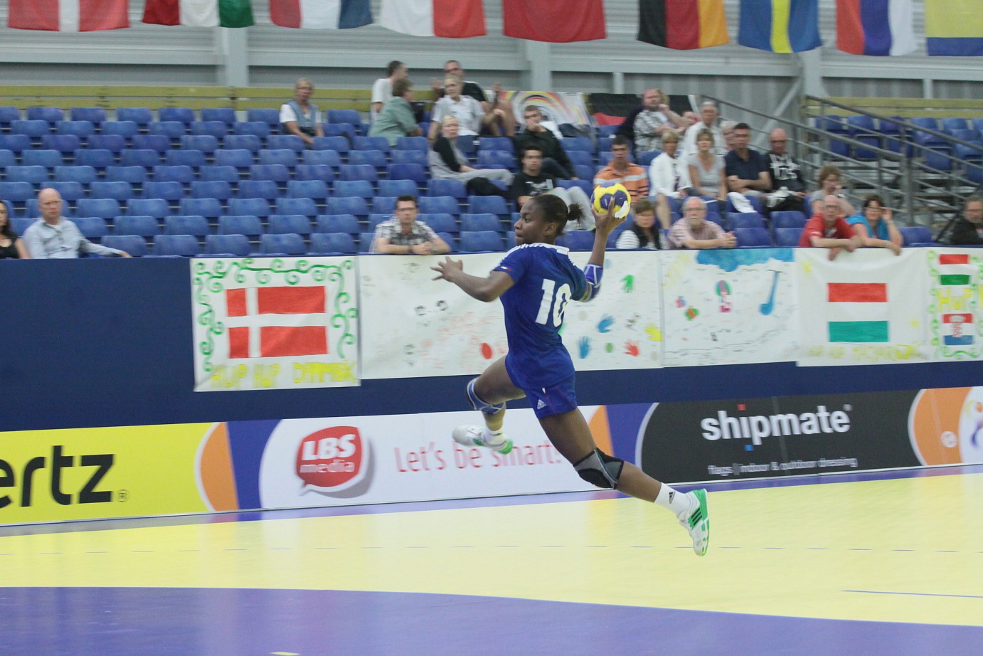 Euro Juniors Les Bleuettes En Lice Pour La Neuvi Me Place Ffhandball